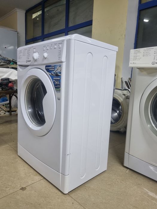 Стиральная машина Indesit 5kg