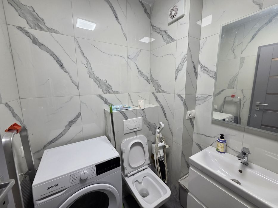 Dau spre inchiriere apartament cu o camera