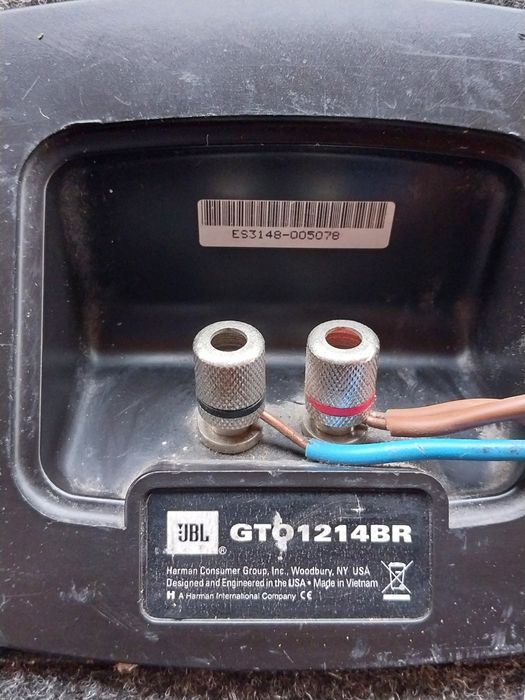 Vând swbufar auto JBL