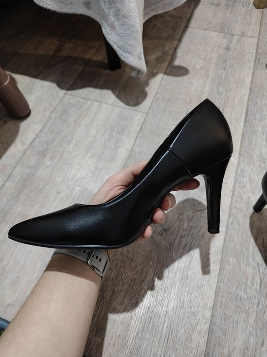 Туфли черные лодочки