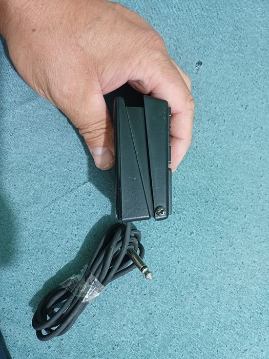 Pedala sustain orga perfect functionala. Este testata