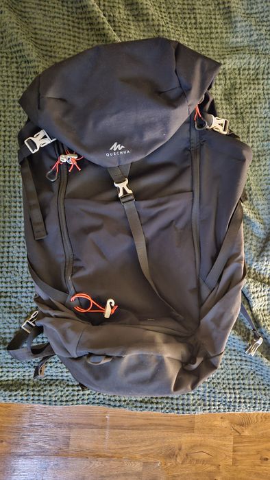 Рюкзак Quechua 40л, треккинговый