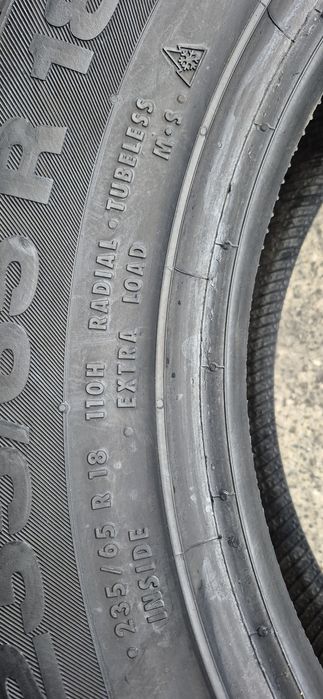 2 anvelope iarna Continental 235/65/18,dot 2020.Pretul este pe bucata