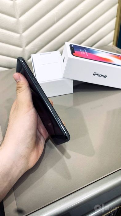 Iphone X sotiladi