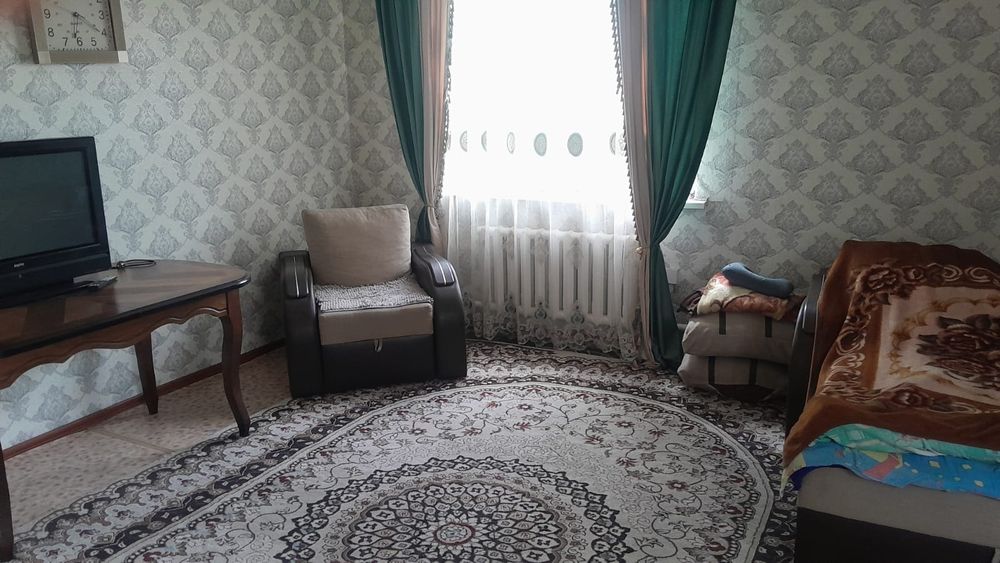 Продам дом мкр Бирлик