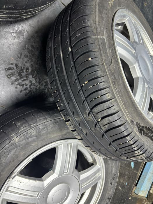Продам комплект диски с летней резиной