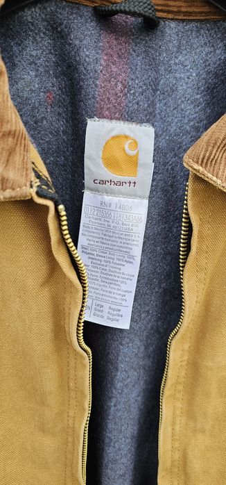Geaca carhartt size L fit M