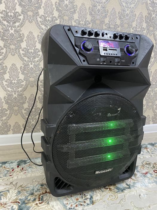 Продам колонку качает отлично