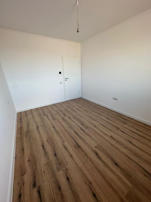 De vanzare casa cu 4 camere
