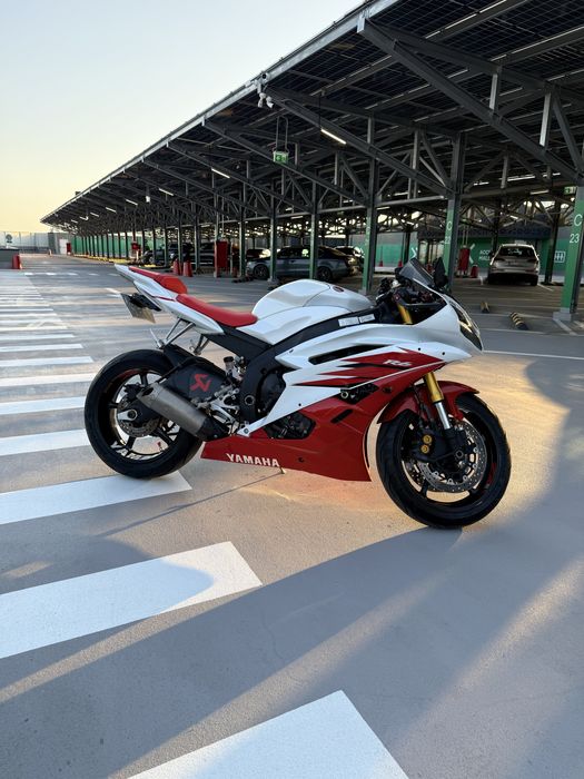 Yamaha YZF R6 rj11