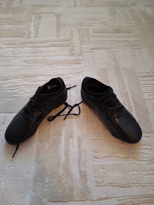 Adidas Crazyfast de fotbal cu crampoane, marimea 32