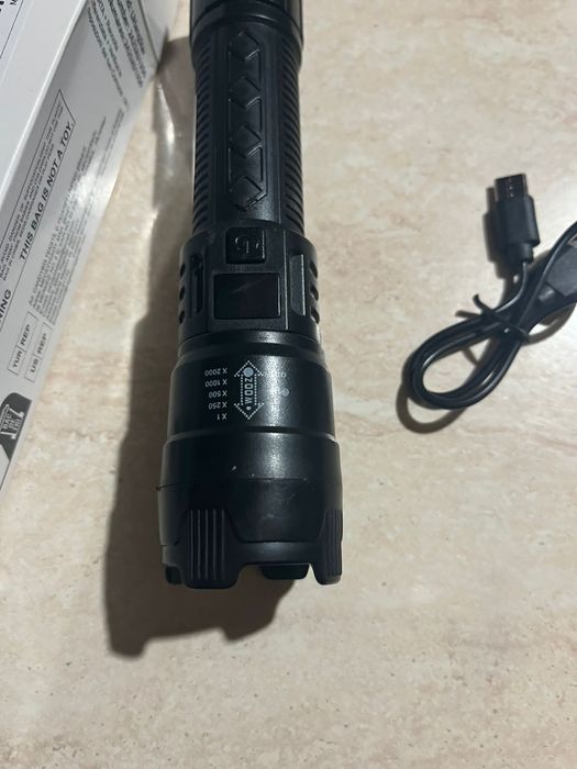 Vand lanterna puternica