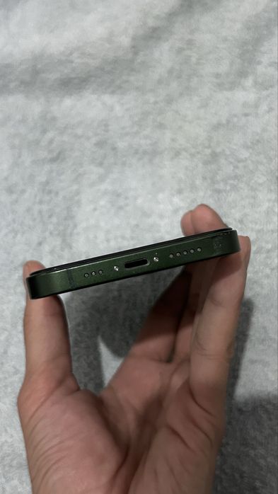 iPhone 13 128 gb    ,