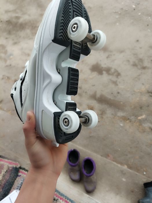 Rolik krassovka (yangi),  Кроссовки Roller 2-в-1 (новые)