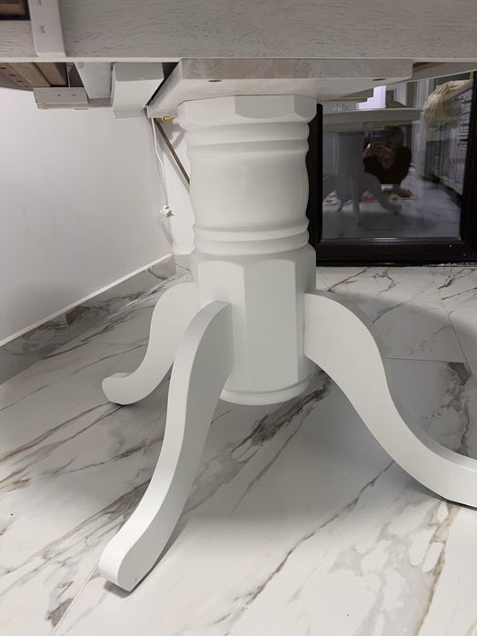 Masa alba din lemn masiv !