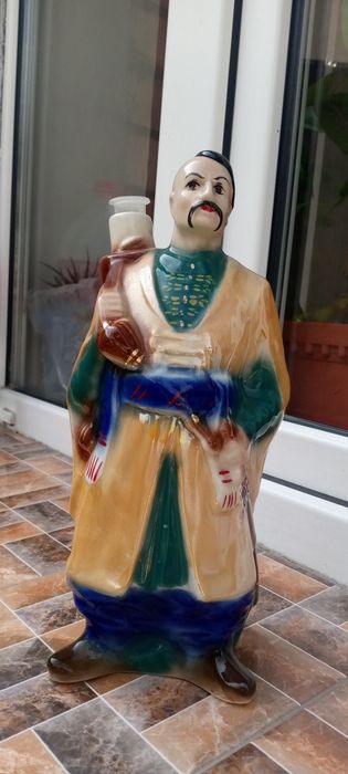 Продам художественный сосуд