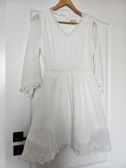 Нова бяла рокля White and more