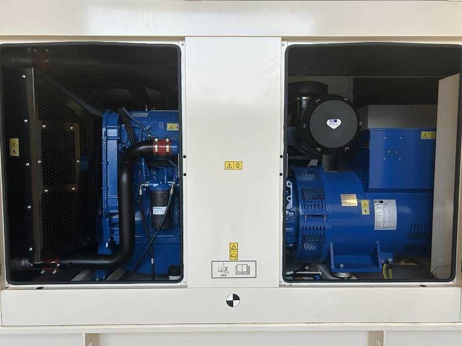 Generator Perkins nou 400 kVA 500 kVA 600 kVA 800 kVA 1000 kVA industrial fabrica spital data center santier mare uz continuu oferta