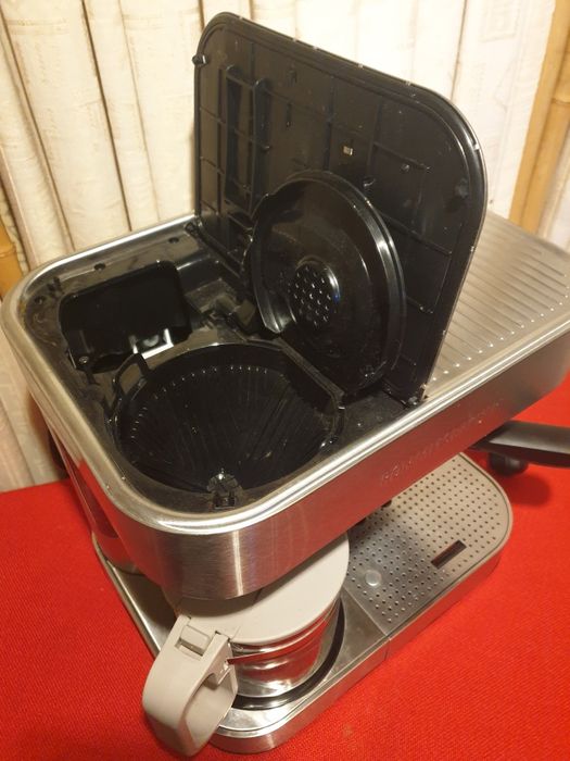 Espresso și cafetiera