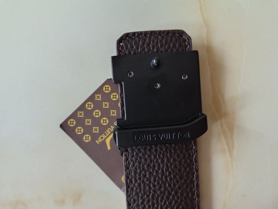 Curea Louis Vuitton