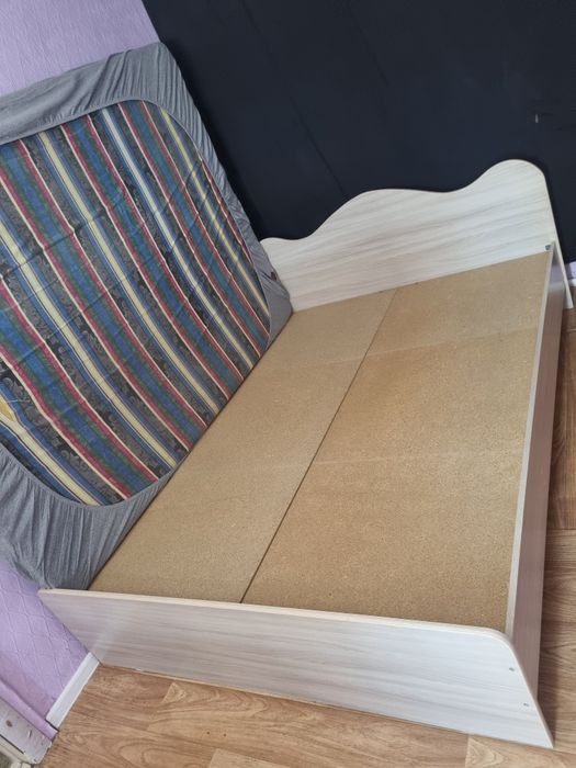 2 спальная кровать