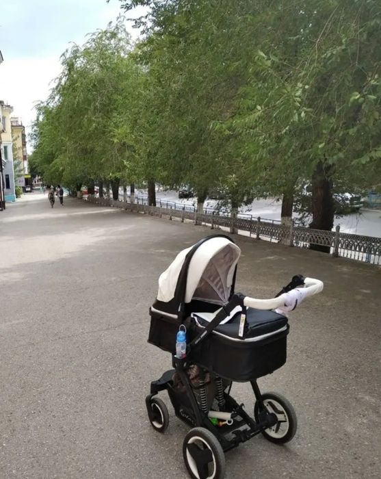 Продам коляску в хорошем состоянии