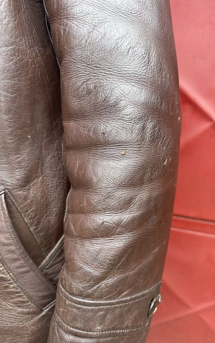 Geaca de piele marime mare