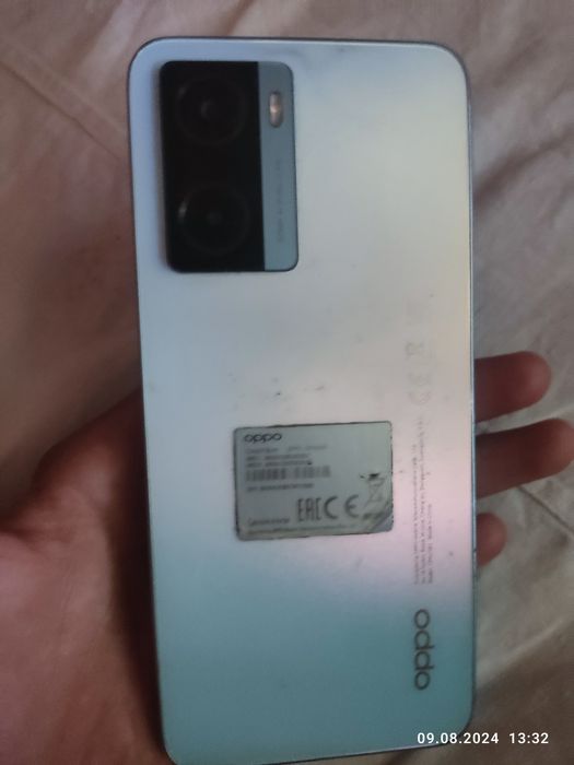 Oppo a57s, чехол в подарок