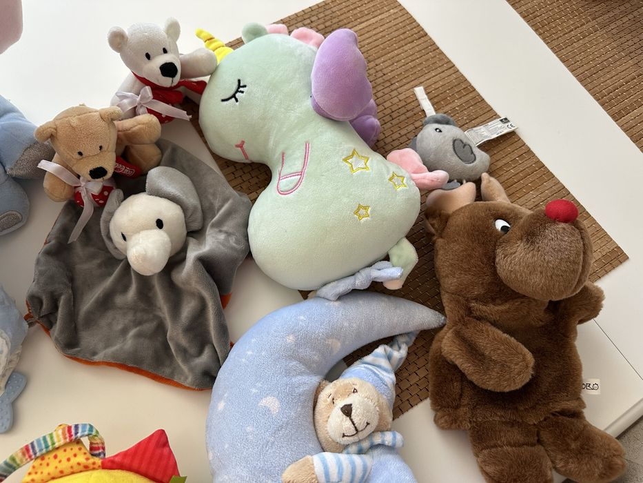 Лот играчки