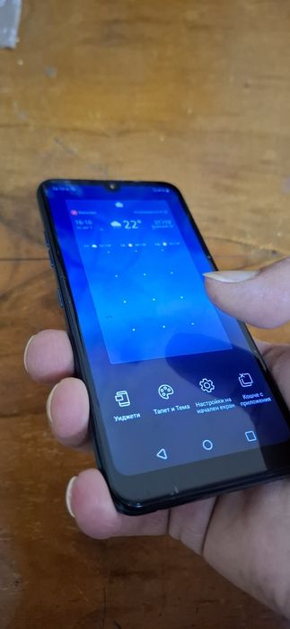 LG Q60 телефон смартфон