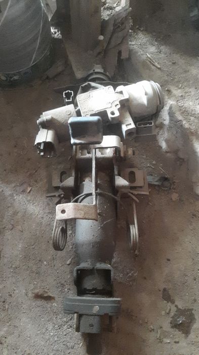 Тайота авенсис запчасти