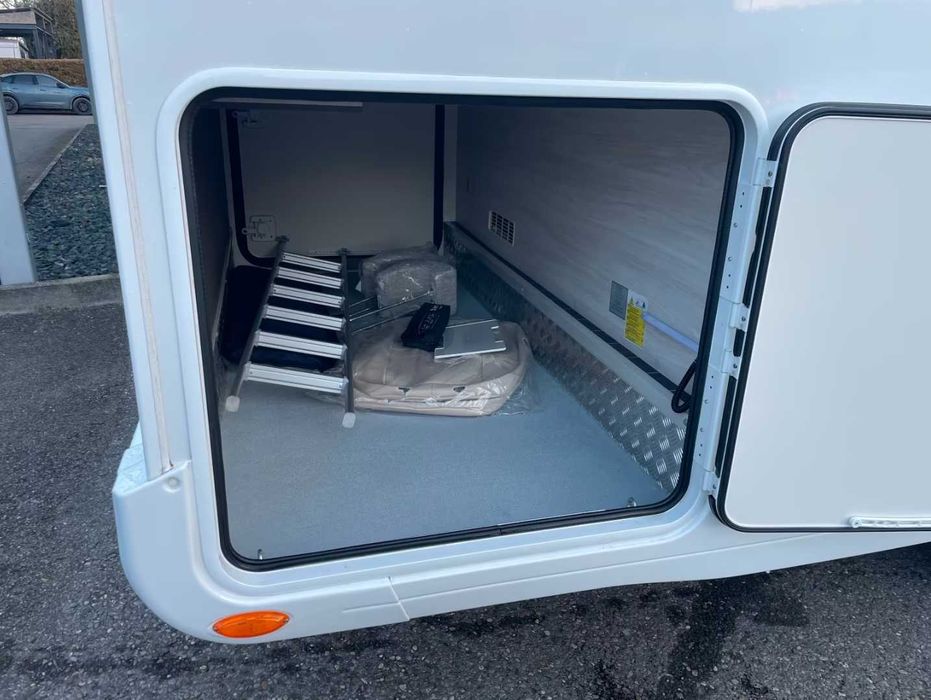 Autorulota noua de închiriat  - vacanța de neuitat