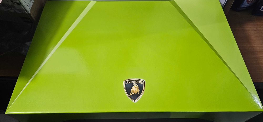 LEGO Technic Lamborghini Sian 42115 SIGILAT