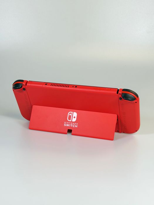 Nintendo Switch Oled 64GB Mario Red Edition