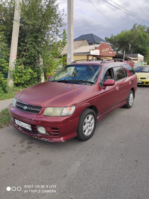 Nissan r,nessa 2литра