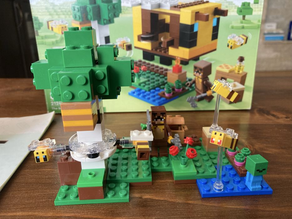Lego minecraft 21241