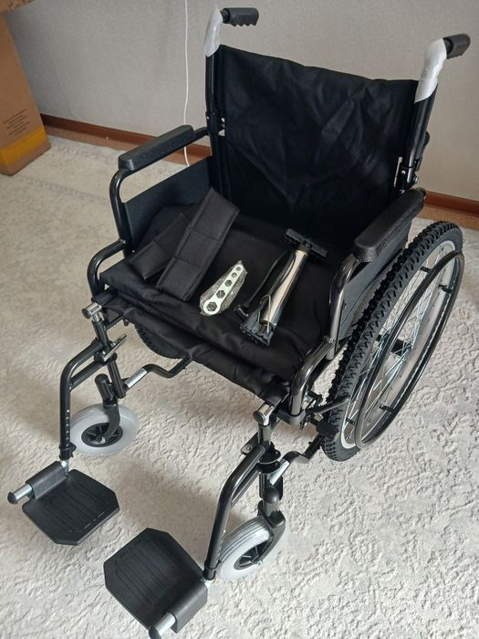 Инвалидная коляска