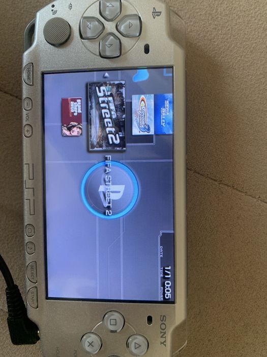 PSP 2000 без аккумулятора