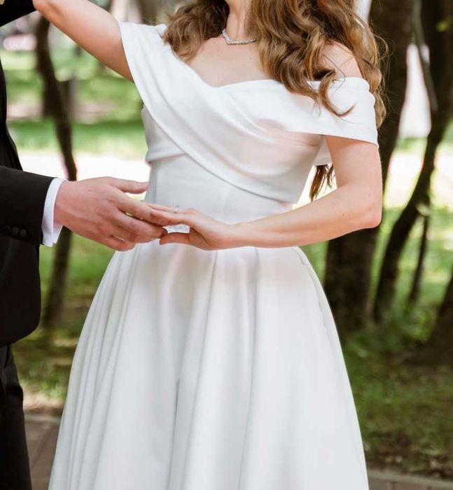 Rochie de mireasă linie A elegantă tafta