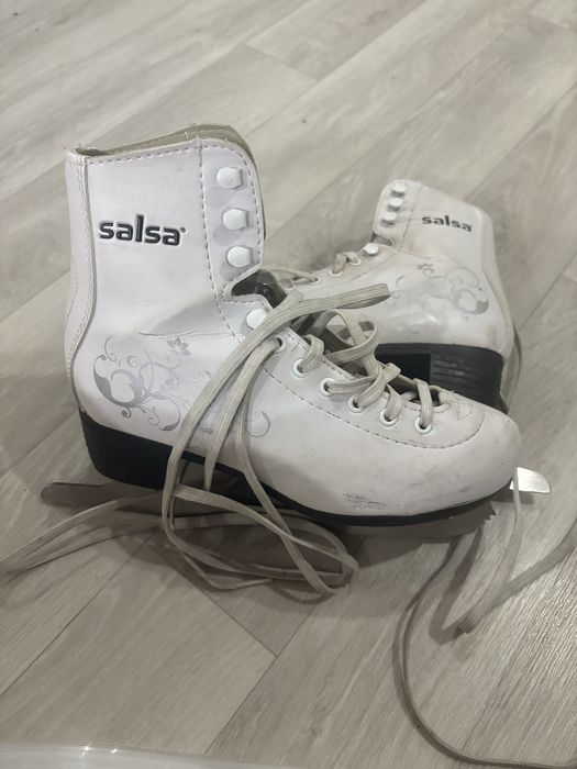 Коньки детские на каблуке