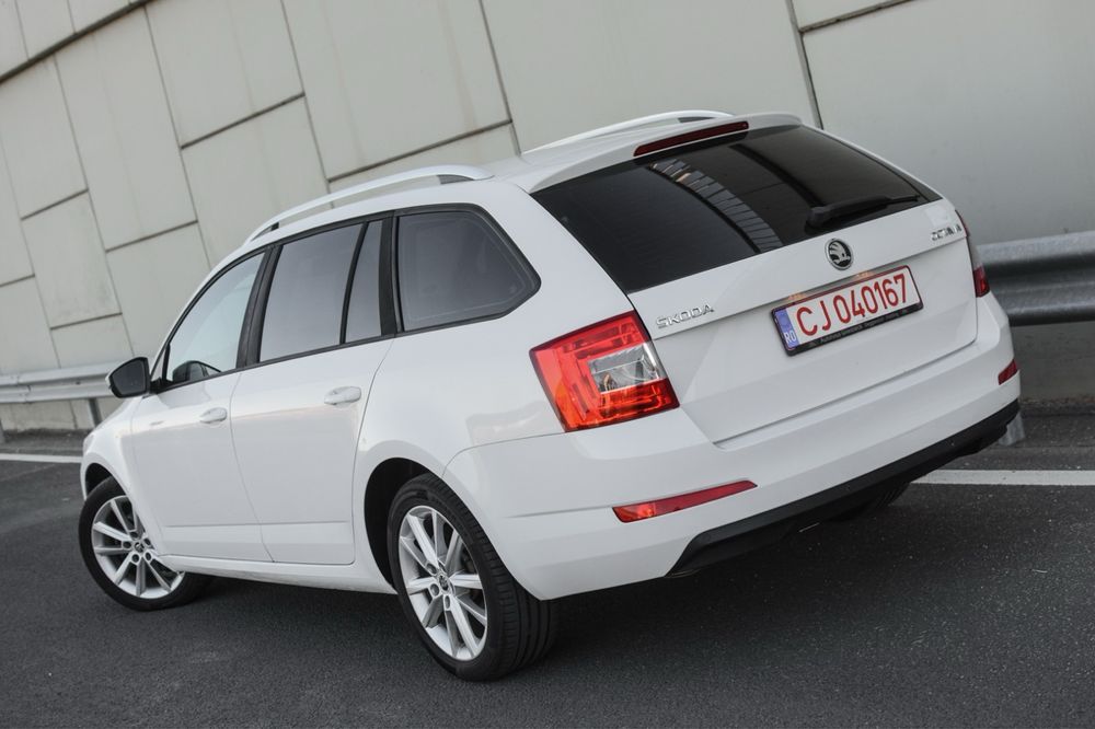 -Skoda Octavia-150cp-Manuala-2014-