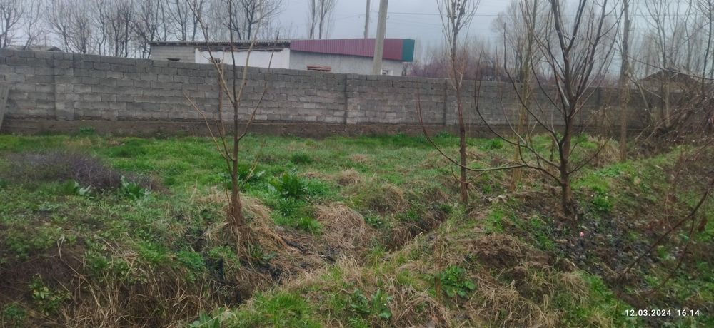 Участок сотилади