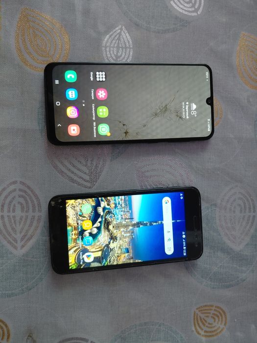 Продам телефоны Samsung