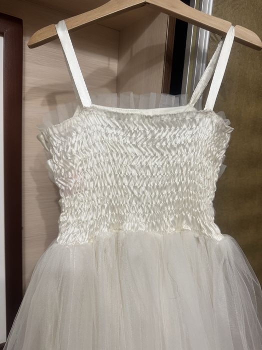 Платье для девочки нарядное пышное