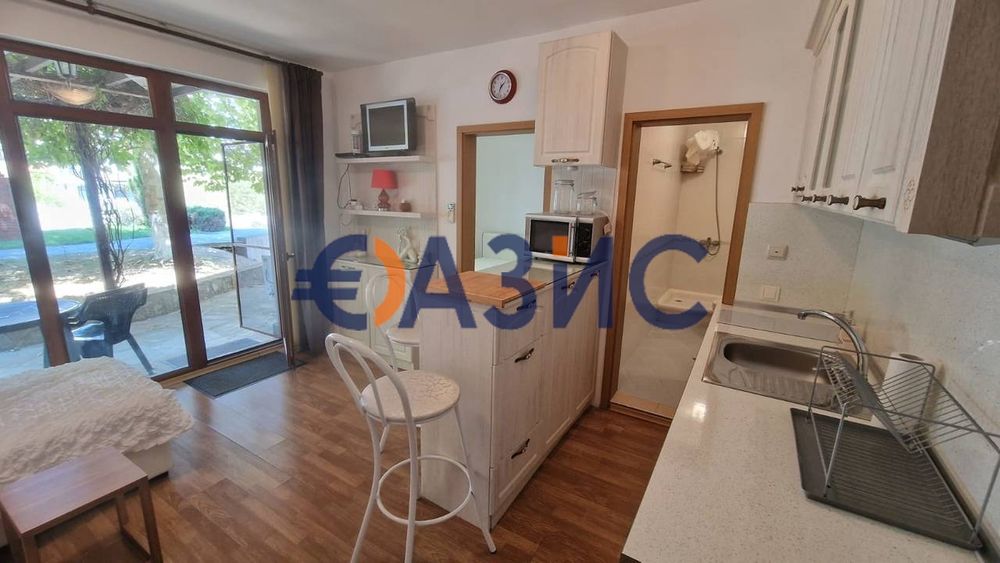 Продава се Двустаен апартамент в Ахелой - 55 кв.м за 973 €/кв.м - Снимка #2