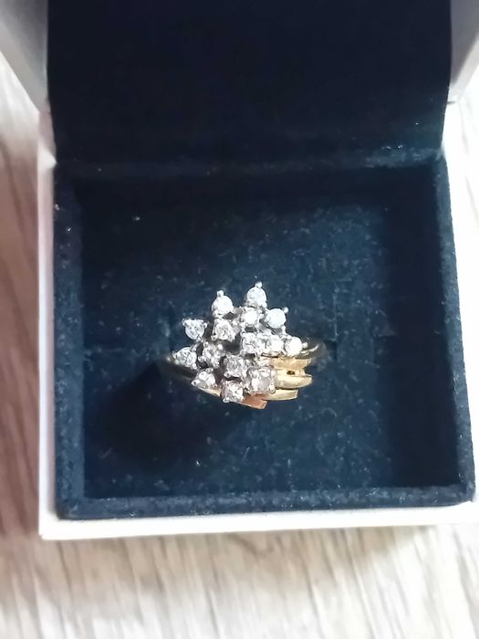 Старинен златен пръстен с естествени диаманти/злато 18 карата