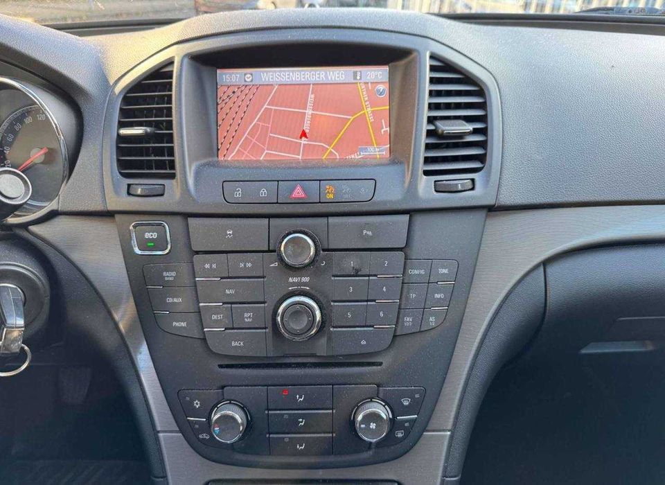 Opel Insignia на части 3 броя