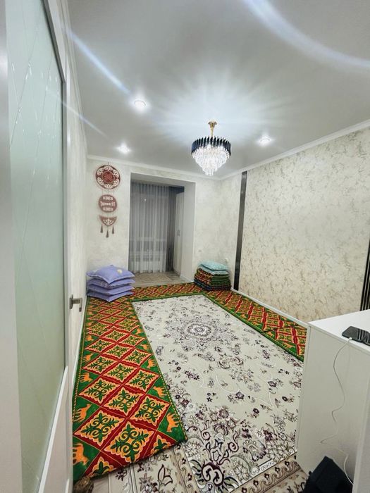 Екі бөлмелі пәтер сатылады