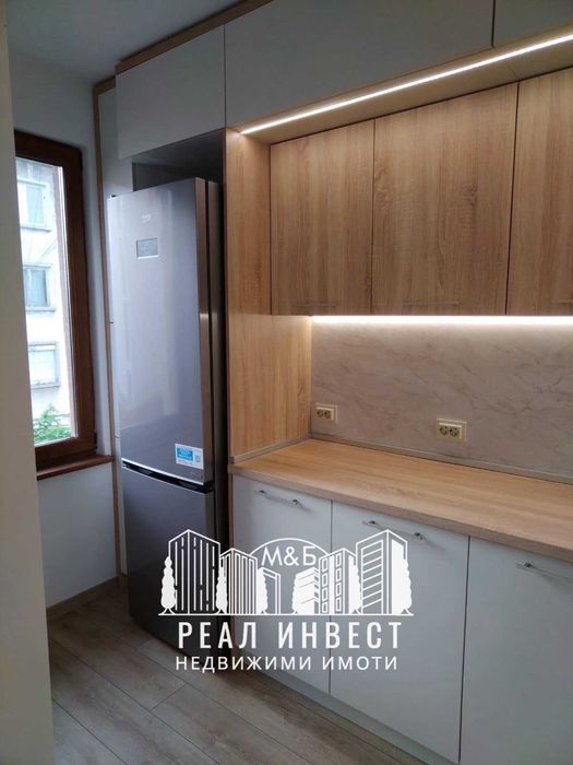 Продава се Тристаен апартамент в Димитровград - 127000 кв.м за 1 €/кв.м - Снимка #4