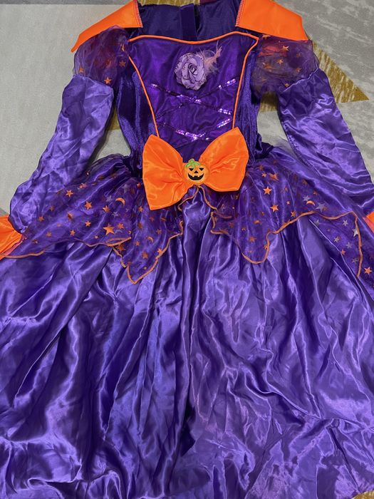 Детские костюмы 4000 тг